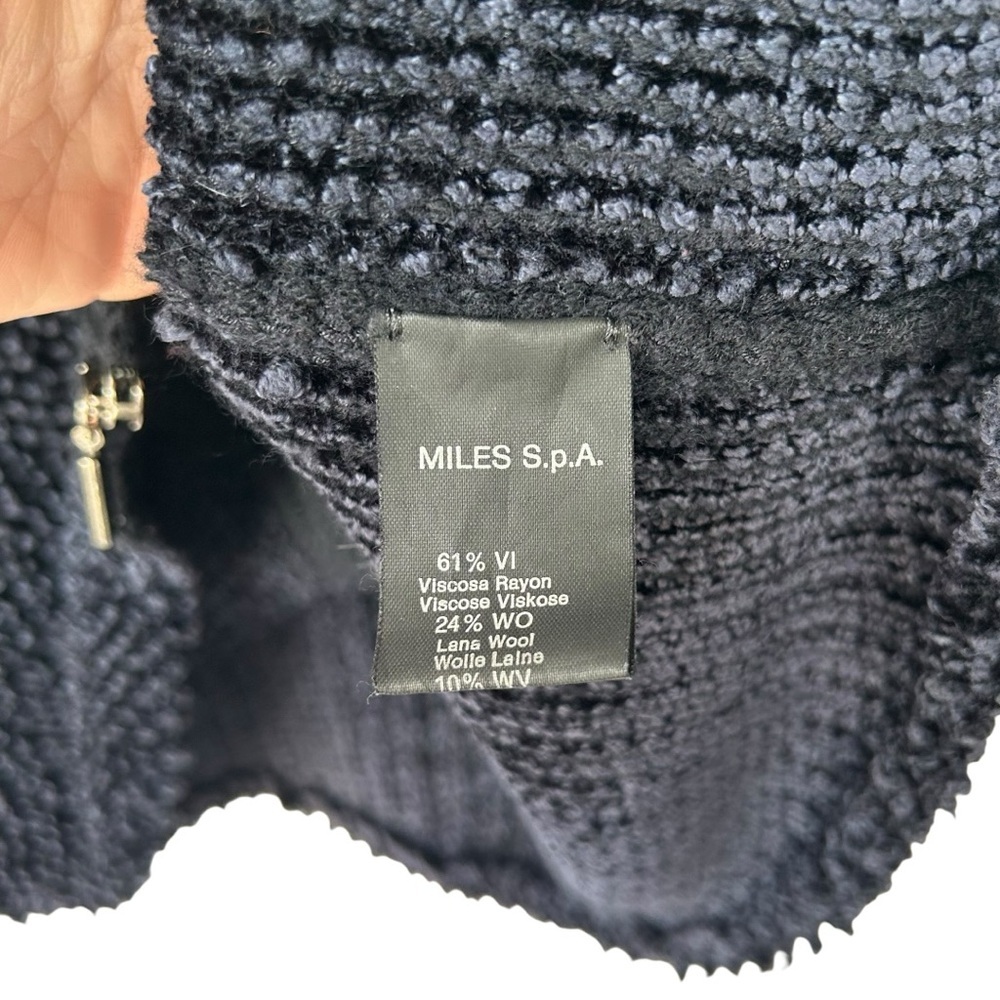 Giorgio Armani Black Textured Cardigan - Picture 7 of 7